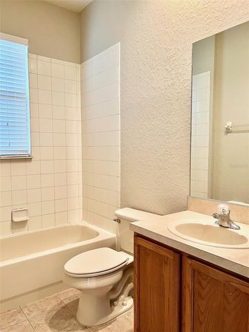 3000 LAUREL PARK LANE 101, Kissimmee, FL 34741