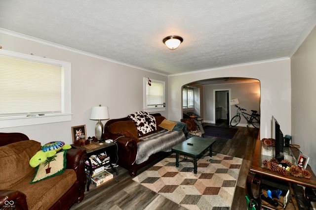 1230 N Pershing Avenue, Indianapolis, IN 46222