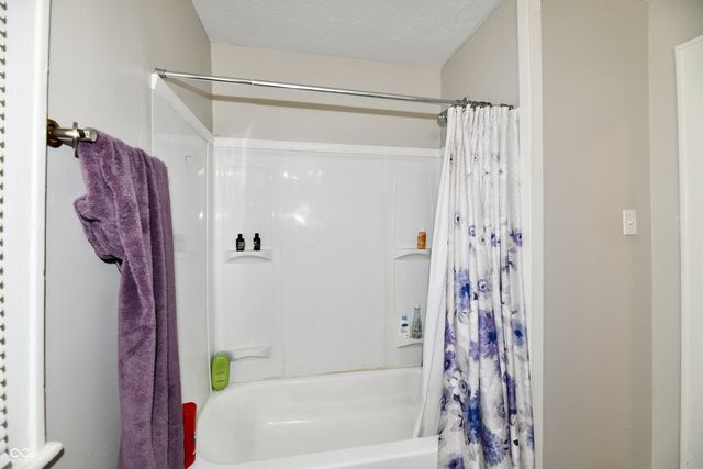 1230 N Pershing Avenue, Indianapolis, IN 46222