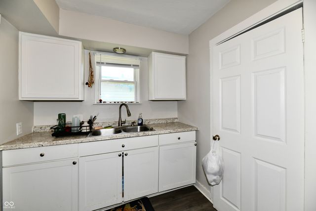 1230 N Pershing Avenue, Indianapolis, IN 46222