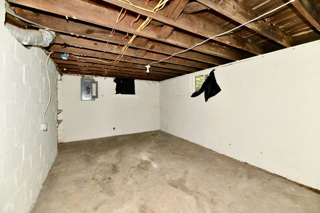 1230 N Pershing Avenue, Indianapolis, IN 46222