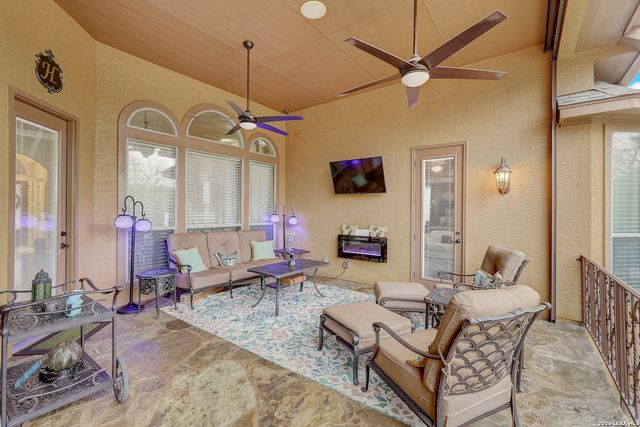 21411 liguria, Garden Ridge, TX 78266