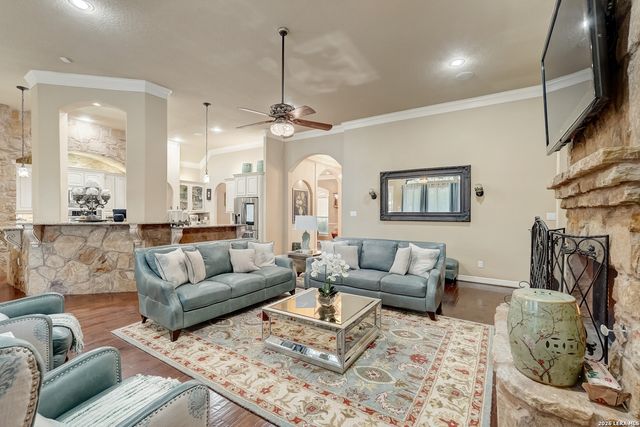 21411 liguria, Garden Ridge, TX 78266