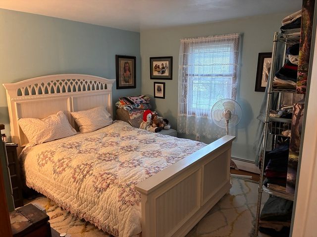 10 Alice St, Montague, MA 01376