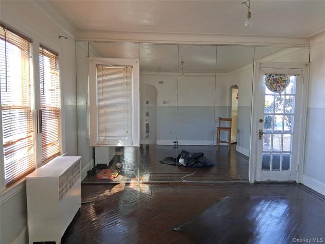 2 Fordham Place, Hempstead, NY 11550