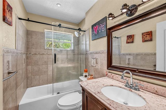 1480 SW 5th Ave, Deerfield Beach, FL 33441