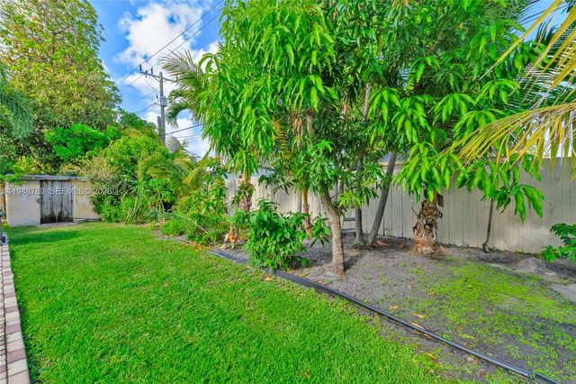 1480 SW 5th Ave, Deerfield Beach, FL 33441