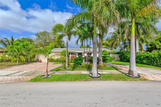 1480 SW 5th Ave, Deerfield Beach, FL 33441