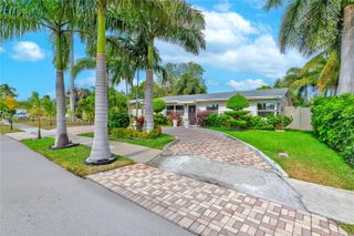 1480 SW 5th Ave, Deerfield Beach, FL 33441