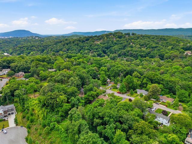 2920 Ozark Road, Chattanooga, TN 37415