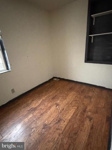 2831 N HOWARD ST, Philadelphia, PA 19133