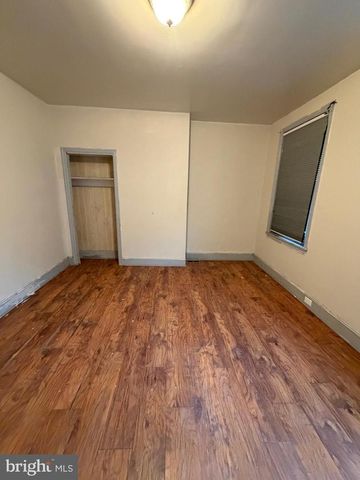 2831 N HOWARD ST, Philadelphia, PA 19133