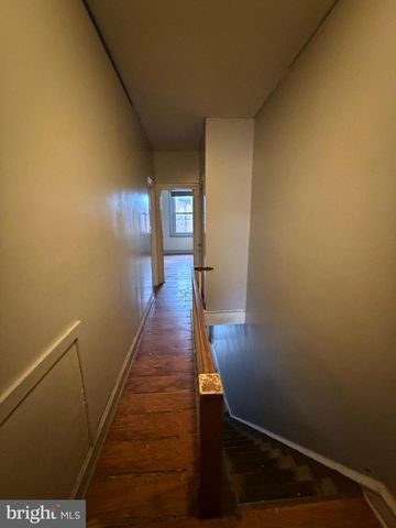 2831 N HOWARD ST, Philadelphia, PA 19133