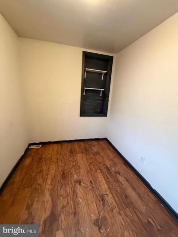 2831 N HOWARD ST, Philadelphia, PA 19133