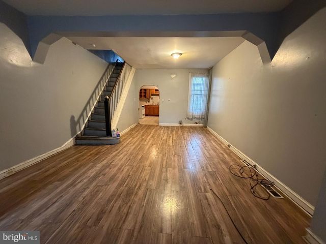 2831 N HOWARD ST, Philadelphia, PA 19133