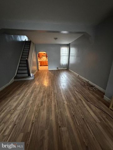 2831 N HOWARD ST, Philadelphia, PA 19133