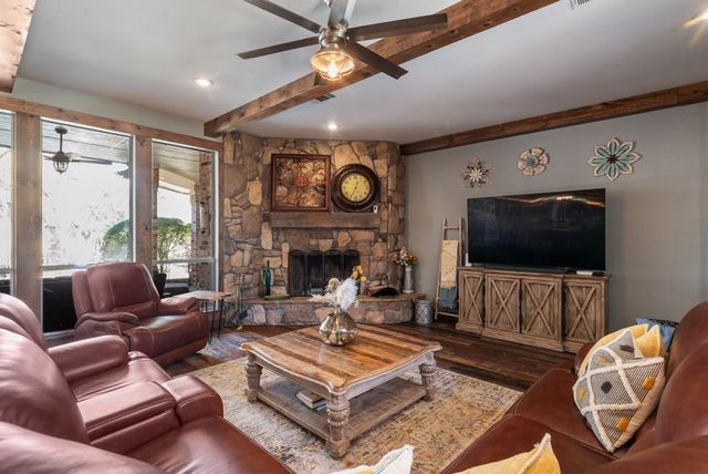 7831 Clark Court, Red Oak, TX 75154