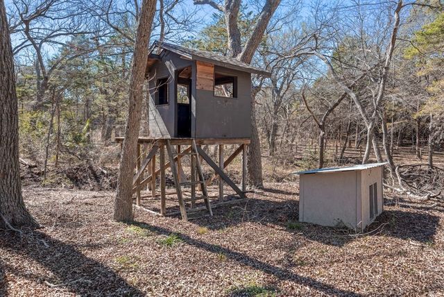 7831 Clark Court, Red Oak, TX 75154