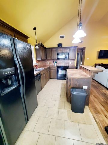 20996 Diversion Canal Rd, Maurepas, LA 70449