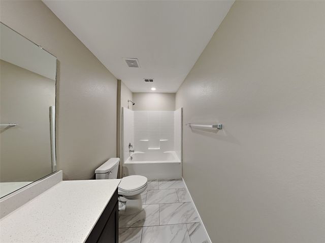 340 Navidad Trail, Fort Worth, TX 76052