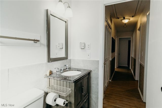 5949 Jaycox Road, North Ridgeville, OH 44039