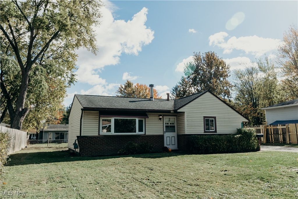 5949 Jaycox Road, North Ridgeville, OH 44039