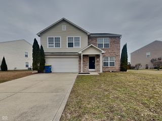 13006 Quarterback Lane, Fishers, IN 46037