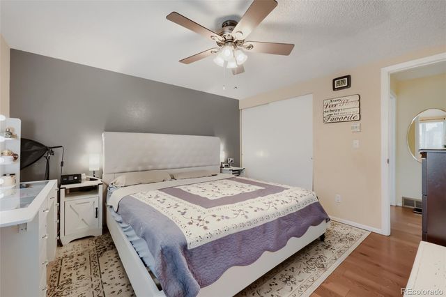 944 S Uravan Street, Aurora, CO 80017