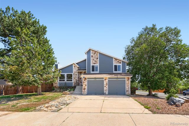 944 S Uravan Street, Aurora, CO 80017