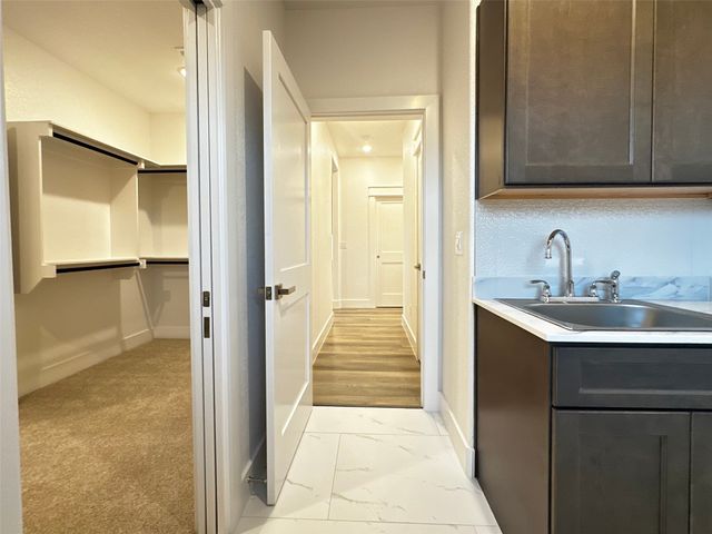 1805 Sudbury Drive, Cleburne, TX 76033