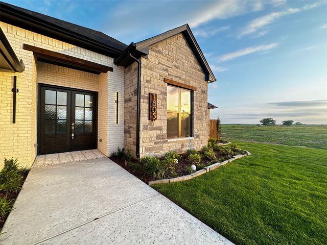 1805 Sudbury Drive, Cleburne, TX 76033