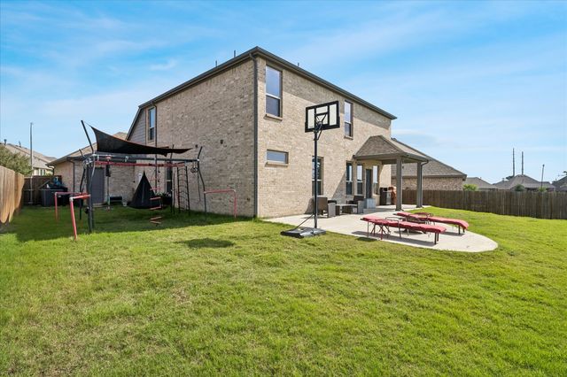 4341 Swallow Drive, Fort Worth, TX 76262