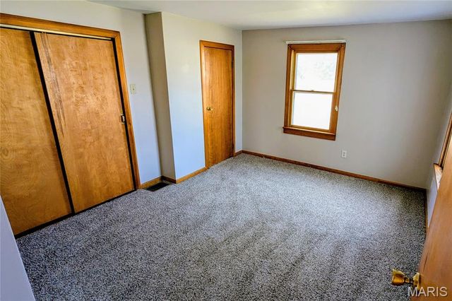 1403 Wilson Street, South Roxana, IL 62087