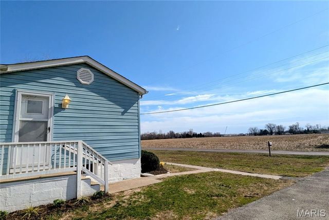 1403 Wilson Street, South Roxana, IL 62087