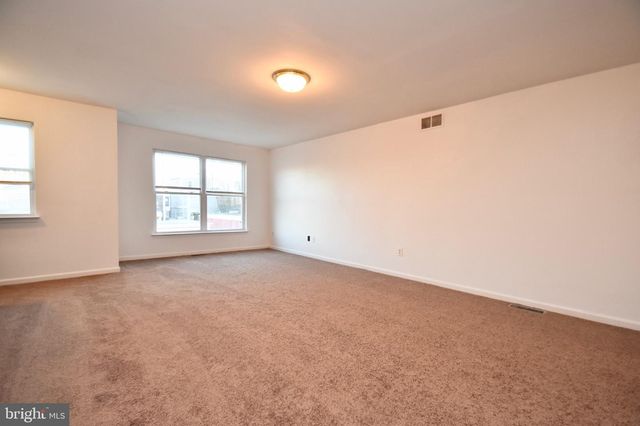 2709 ENTERPRISE ST, Wilmington, DE 19802