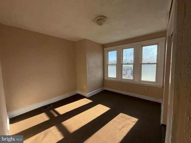 2411 W INDIANA AVE, Philadelphia, PA 19132