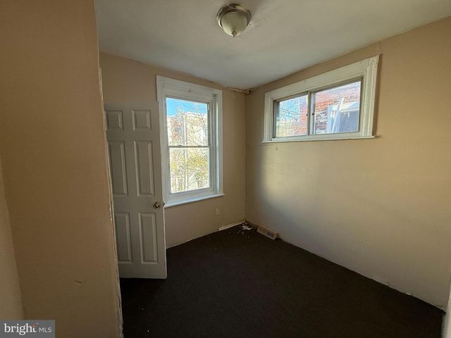 2411 W INDIANA AVE, Philadelphia, PA 19132