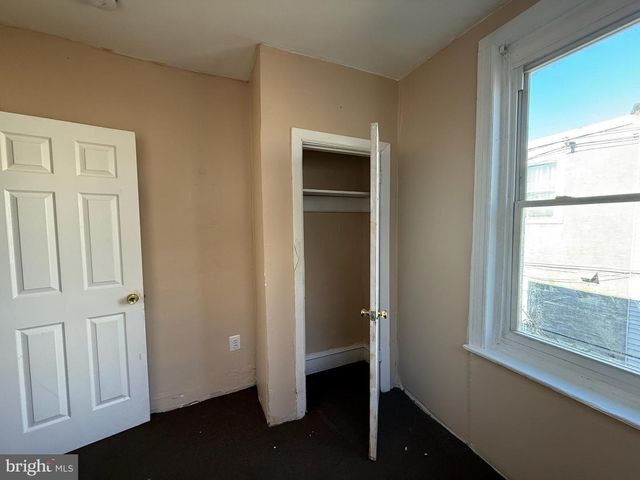 2411 W INDIANA AVE, Philadelphia, PA 19132