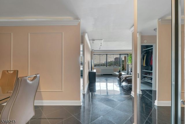 1203 River Rd 19K 19K, Edgewater Boro, NJ 07020