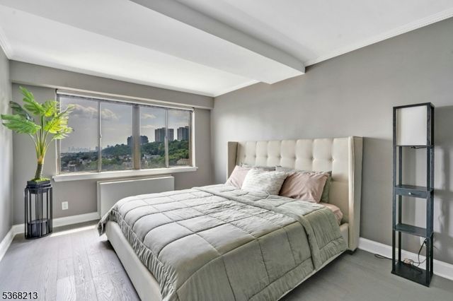 1203 River Rd 19K 19K, Edgewater Boro, NJ 07020