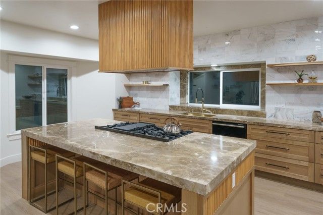 706 N Occidental Boulevard, Los Angeles, CA 90026