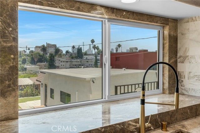 706 N Occidental Boulevard, Los Angeles, CA 90026