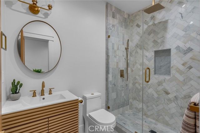 706 N Occidental Boulevard, Los Angeles, CA 90026