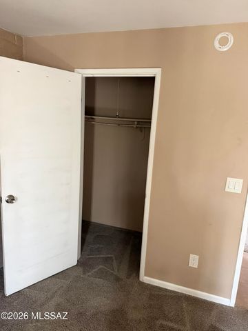 3151 W Calle Canario, Tucson, AZ 85746