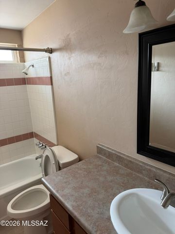 3151 W Calle Canario, Tucson, AZ 85746