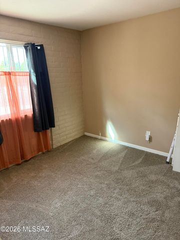 3151 W Calle Canario, Tucson, AZ 85746