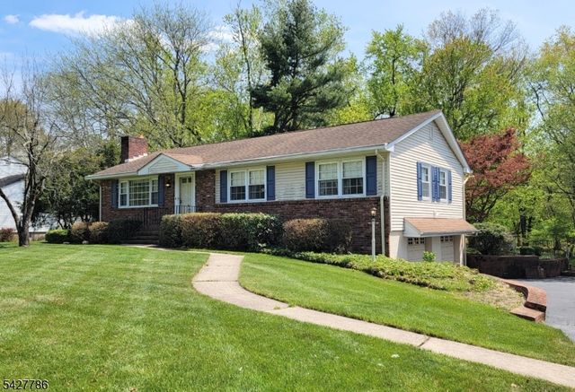 484 Stony Brook Dr, Bridgewater Twp., NJ 08807