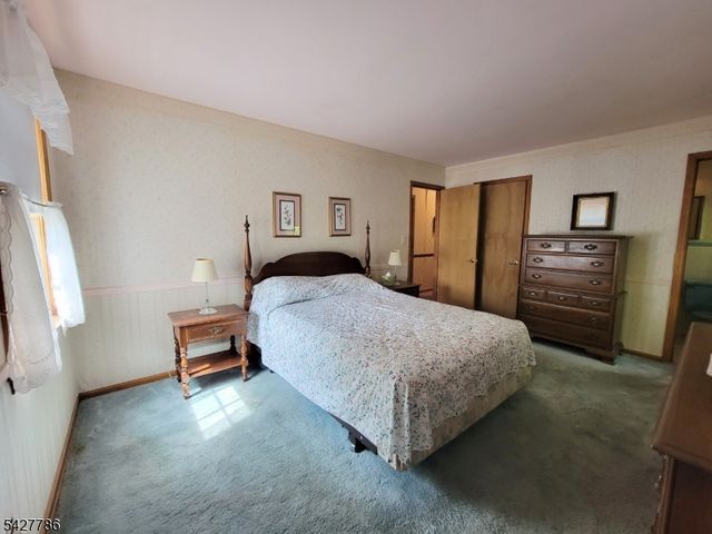 484 Stony Brook Dr, Bridgewater Twp., NJ 08807