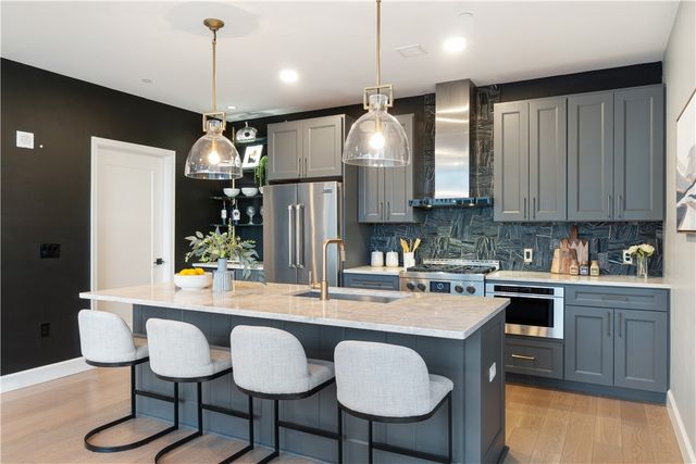 350 Oliver Ave 1002, Pittsburgh, PA 15222