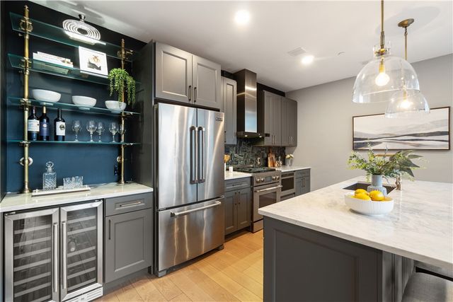 350 Oliver Ave 1002, Pittsburgh, PA 15222